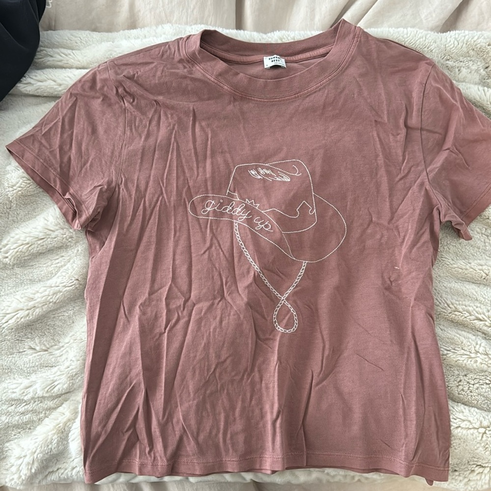 Aritzia Sunday Best tshirt